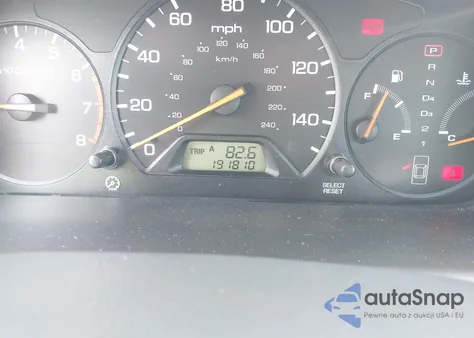 2001 Honda Accord 2.3 Lx from USA, damaged, VIN 1HGCG56401A058638